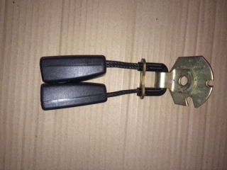 HNC7090ADLEG Seatbelt lock \"Warm Charcoal\"